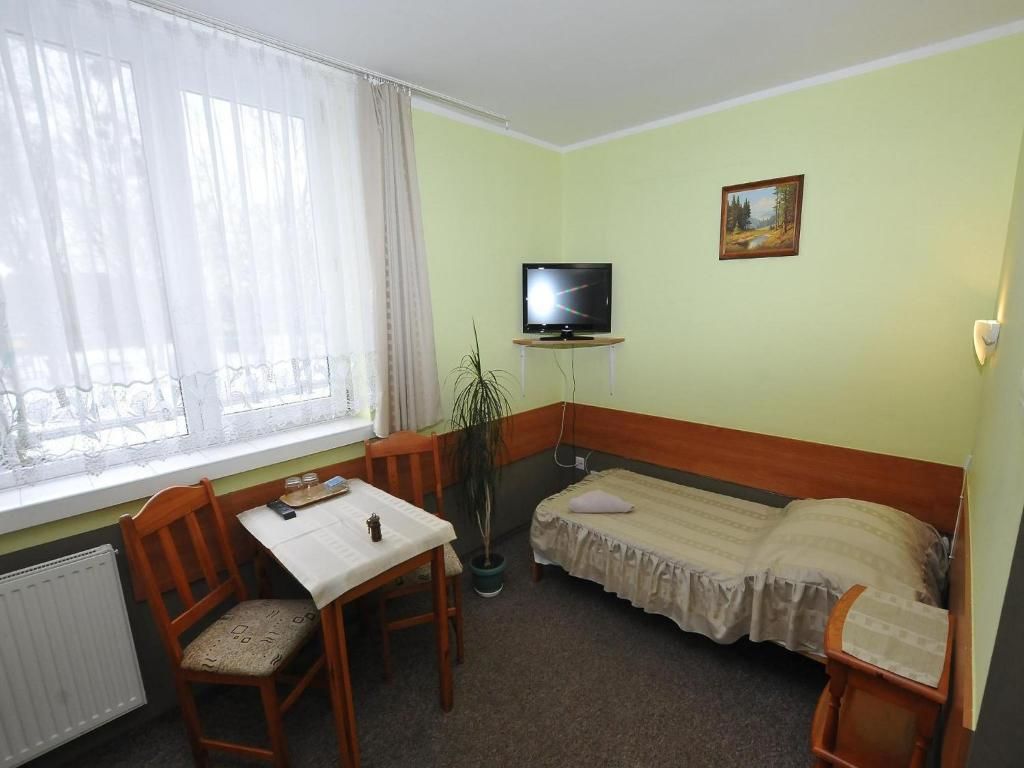 Отель Hotel Logan Быдгощ-28